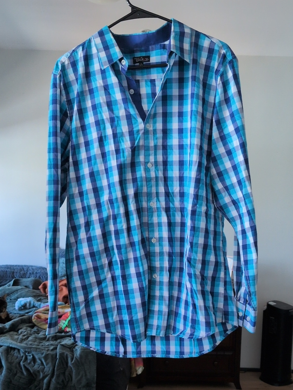 Galaxy By Harvic Blue and Aqua Plaid Button-Down Shirt